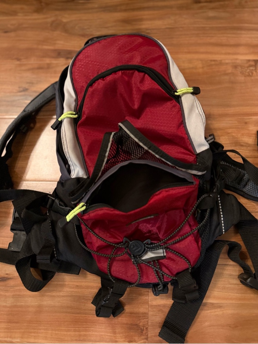 Hydration Backpack - Picture 2 of 4